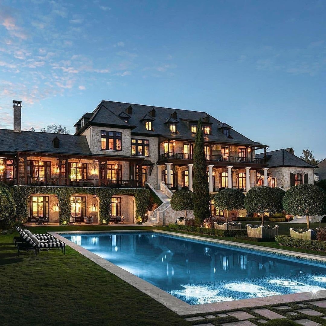 Inside a brand new $6,200,000 Virginia home with an incredible design listed by @pocketlisting.io 😍⁠